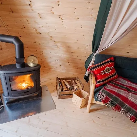 木屋 Cozy A-frame In The Woods Pulju